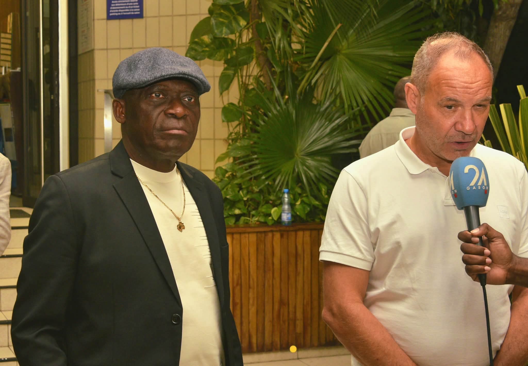 Panthères du Gabon : Sébastien Migné est à Libreville, sa mission commence enfin !