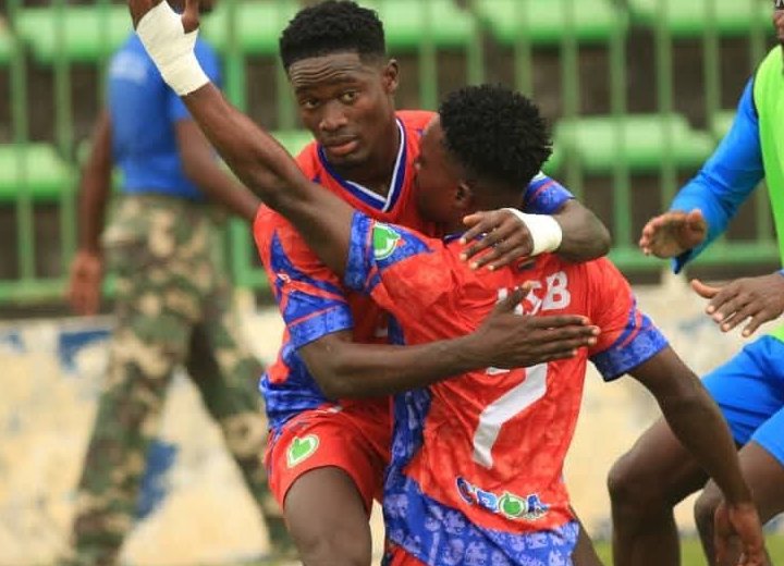 National-Foot 1 – 25e journée : 19 buts et des positions qui basculent