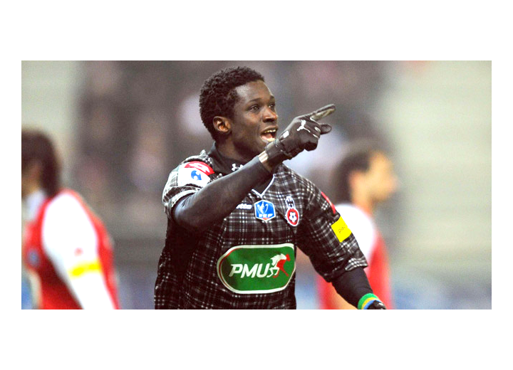 Eric Mouloungui en partance pour les Emirats Arabes Unis !