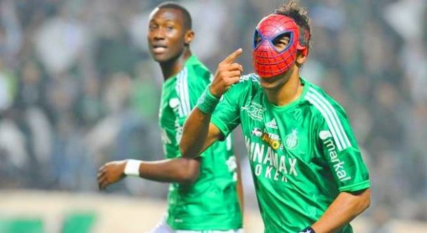 Pierre-Emerick Aubameyang offre la victoire aux Verts, Zlatan Ibramovitc prévenu