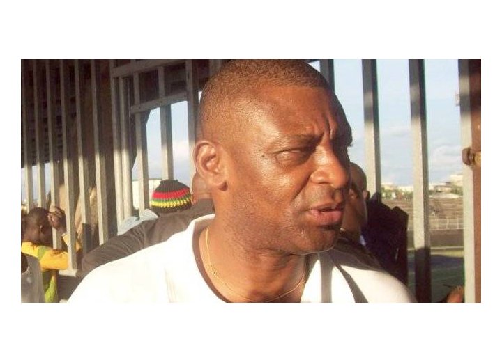 Omam Biyik dans le chaudron de l'Union Sportive de Bitam