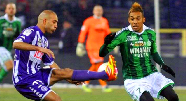 Pierre-Emerick Aubameyang attiserait les convoitises de Tottenham