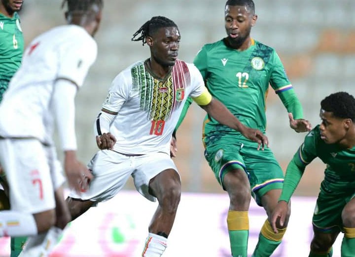 CAN 2025 : Roi du match nul, le Mali file en huitièmes sans la moindre victoire