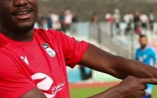 Algérie : Randy Essang-Matouti rejoint le MC Oran