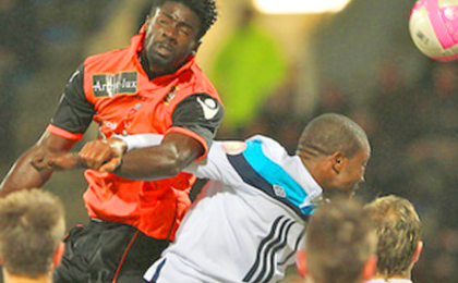 Rupture du ligament croisé antérieur pour Ecuele Manga