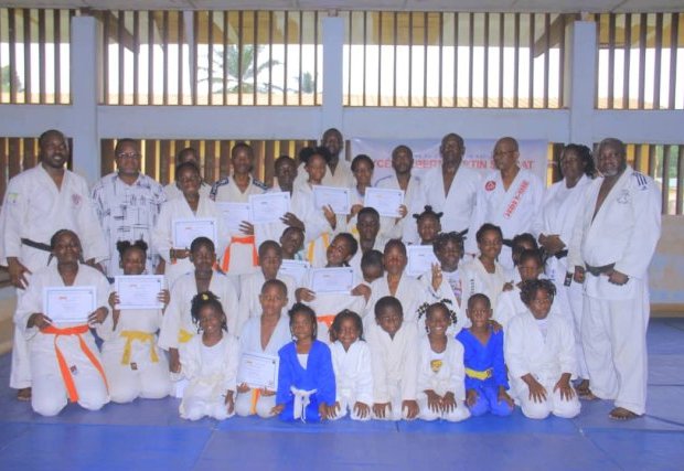 Judo : Carton plein pour les examens spéciaux de grades à Mouila